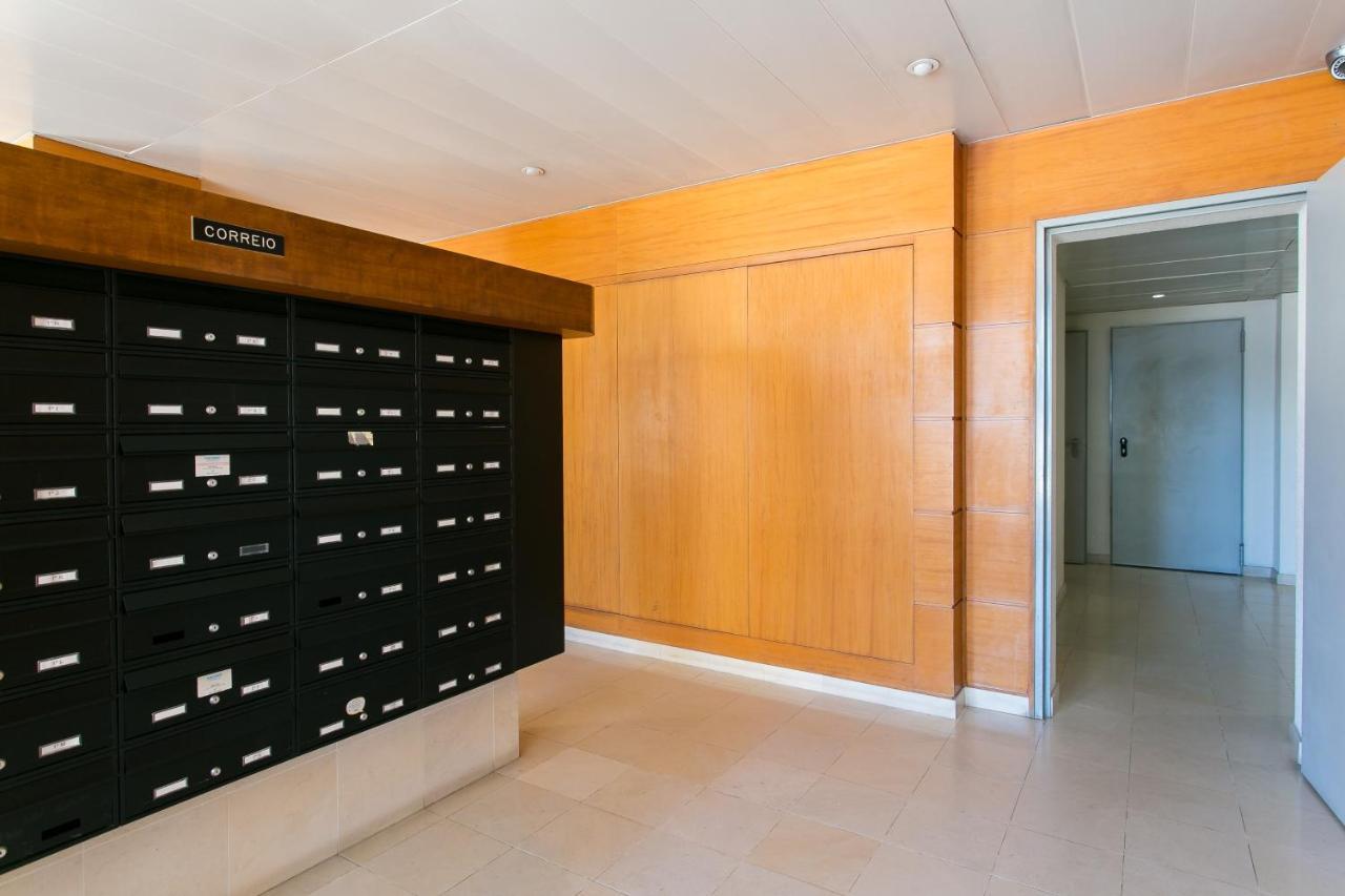 Apartamento central e confortável junto ao bairro da Graça Lisboa Exterior foto