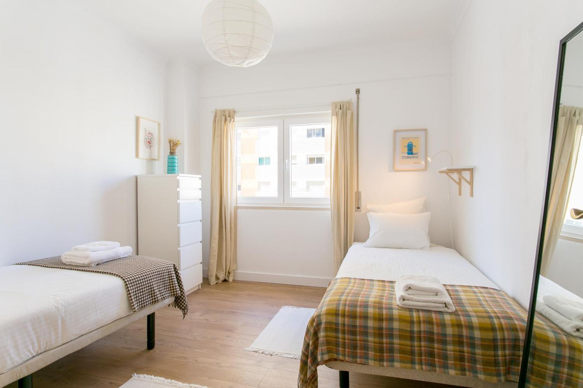 Apartamento central e confortável junto ao bairro da Graça Lisboa Exterior foto