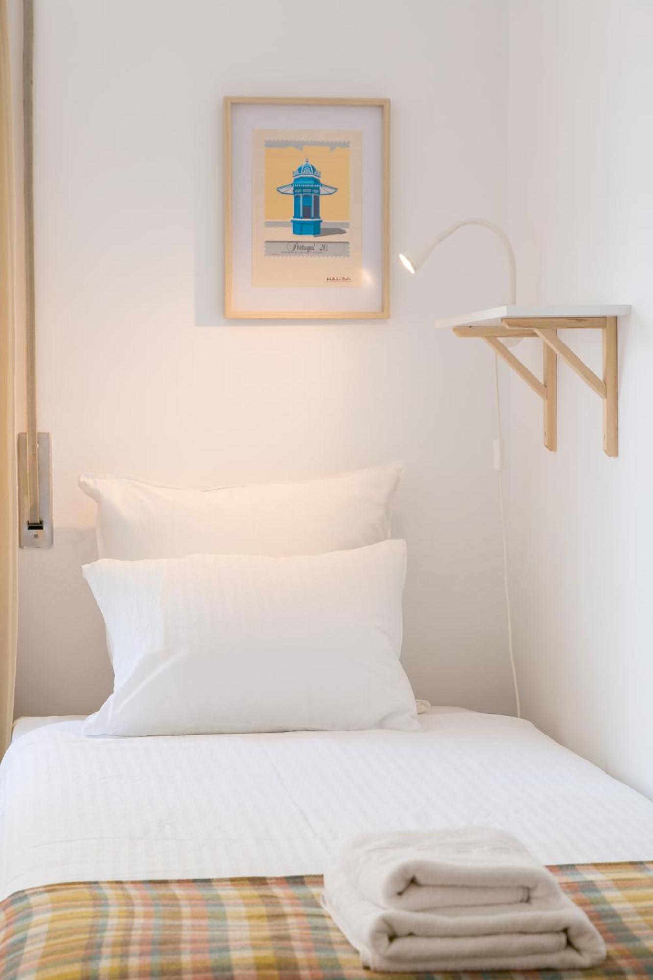 Apartamento central e confortável junto ao bairro da Graça Lisboa Exterior foto